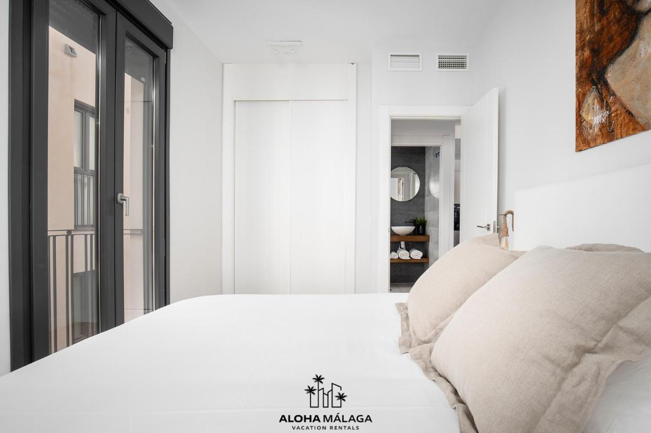 Апартаменты Luxury Duplex With Pool And Padel Court In Town Малага Экстерьер фото