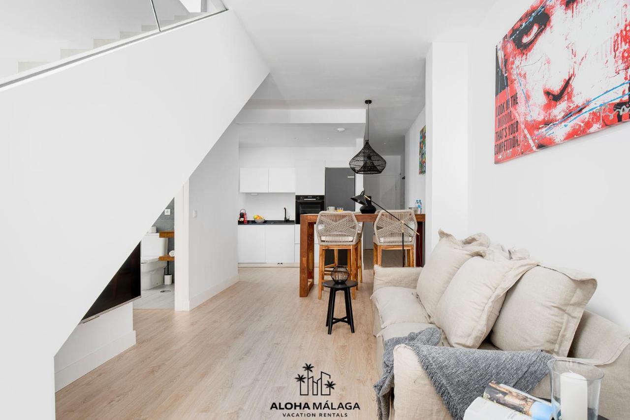 Апартаменты Luxury Duplex With Pool And Padel Court In Town Малага Экстерьер фото