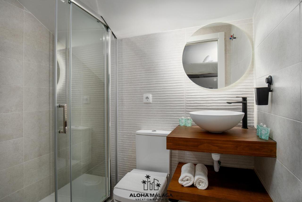 Апартаменты Luxury Duplex With Pool And Padel Court In Town Малага Экстерьер фото
