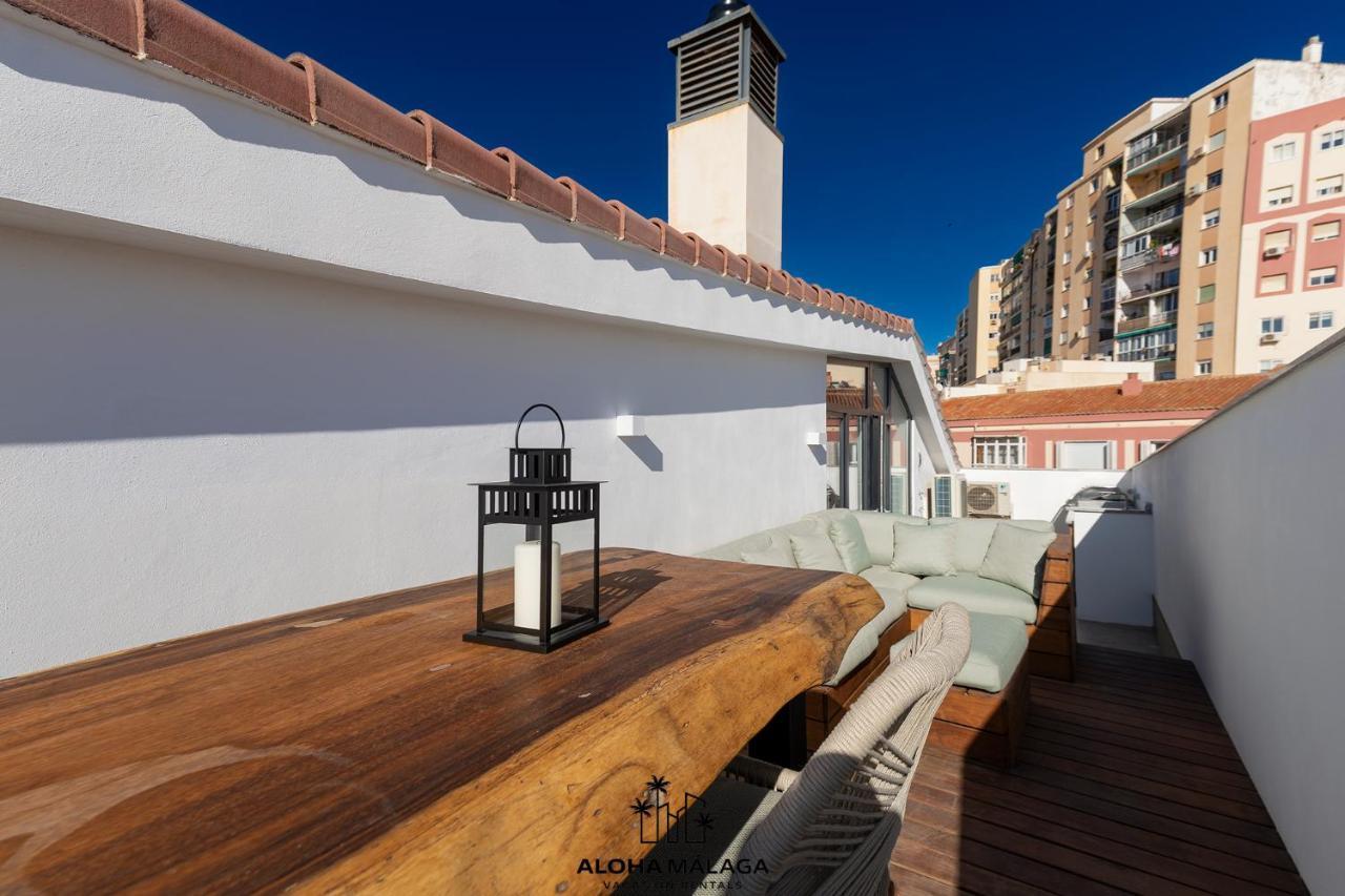 Апартаменты Luxury Duplex With Pool And Padel Court In Town Малага Экстерьер фото