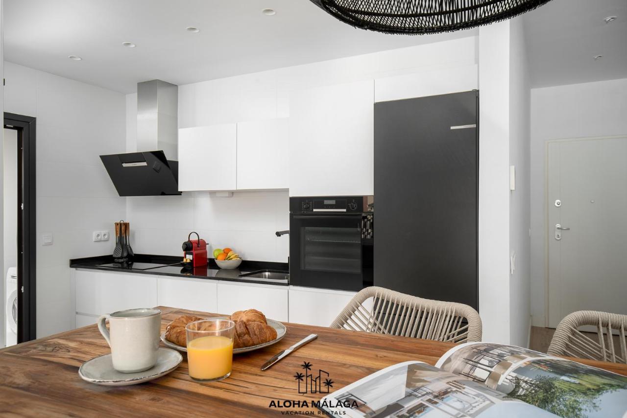 Апартаменты Luxury Duplex With Pool And Padel Court In Town Малага Экстерьер фото
